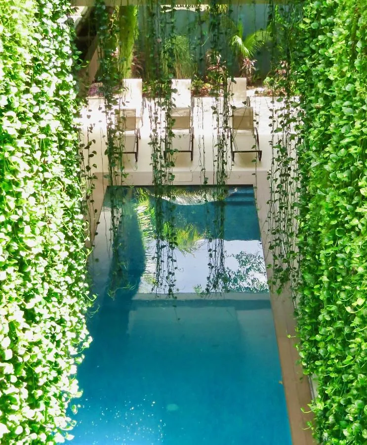 Palmarena Rooms & Residences - Long Stay Comfort With Parking, Sauna, Gym & Pool - Steps From 5Th Avenue Playa del Carmen Hotel