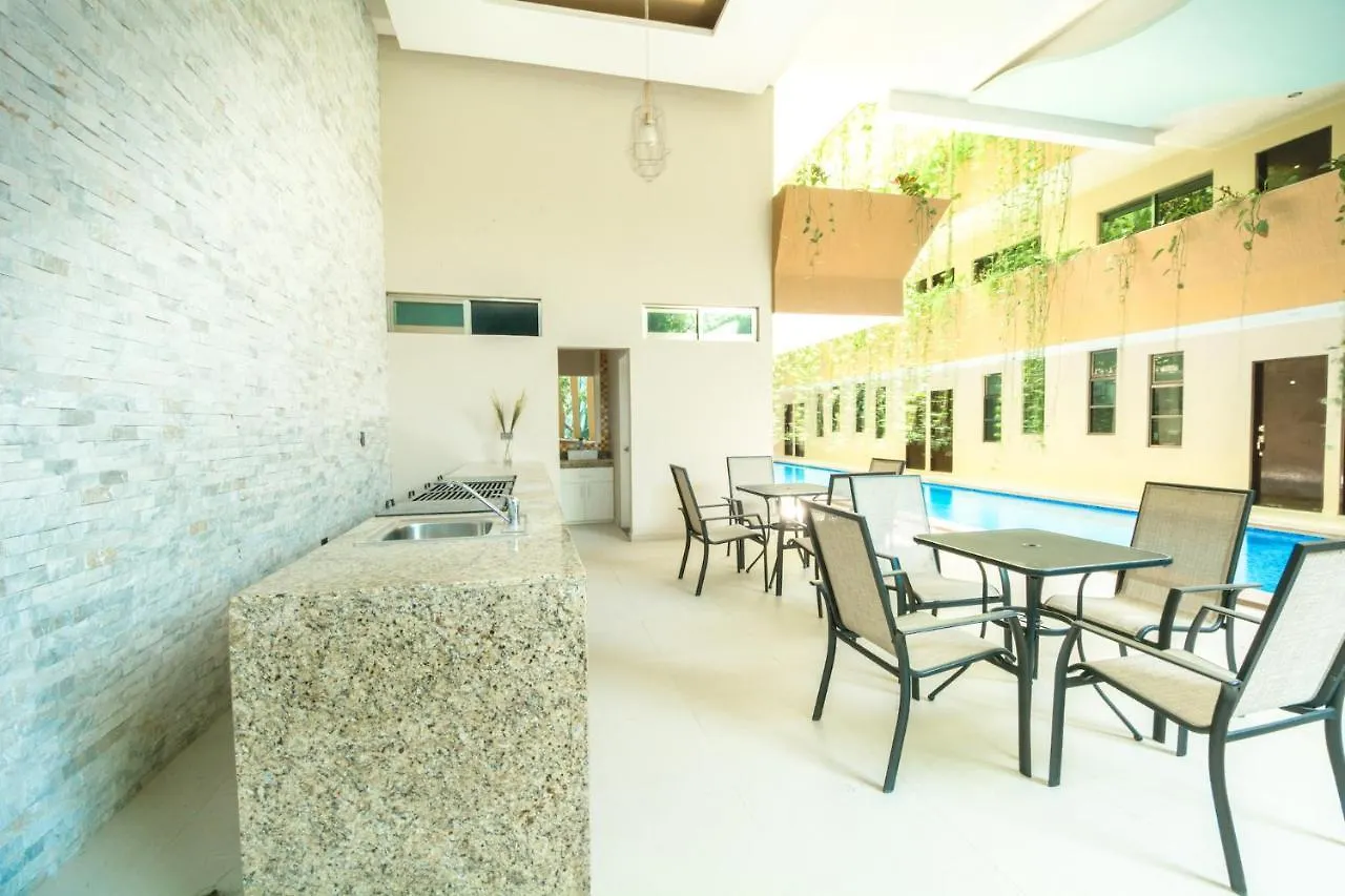 Hotel Palmarena Rooms & Residences - Long Stay Comfort With Parking, Sauna, Gym & Pool - Steps From 5Th Avenue Playa del Carmen
