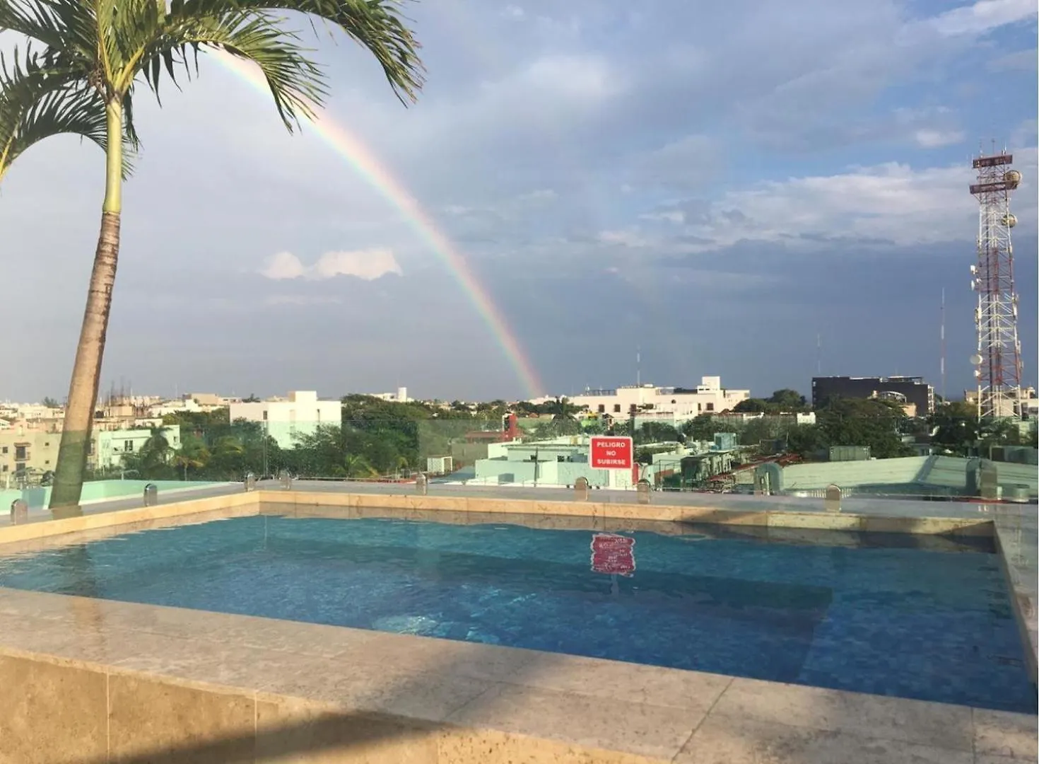 Palmarena Rooms & Residences - Long Stay Comfort With Parking, Sauna, Gym & Pool - Steps From 5Th Avenue Playa del Carmen