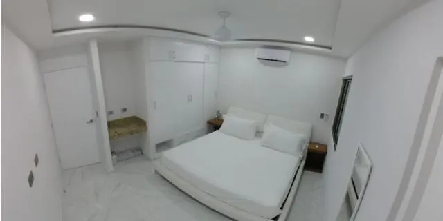 Palmarena Rooms & Residences - Long Stay Comfort With Parking, Sauna, Gym & Pool - Steps From 5Th Avenue Playa del Carmen 3*,  Messico