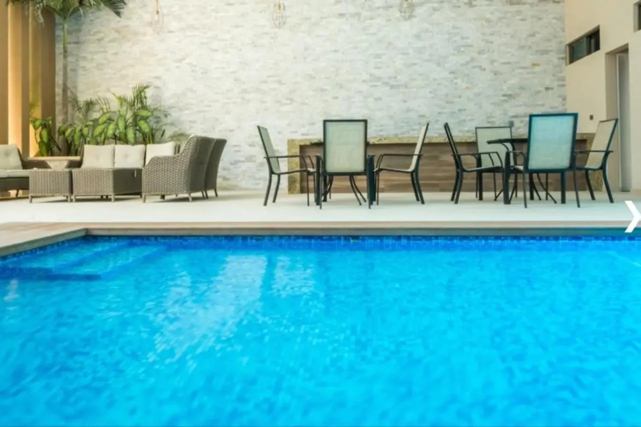 Palmarena Rooms & Residences - Long Stay Comfort With Parking, Sauna, Gym & Pool - Steps From 5Th Avenue Playa del Carmen