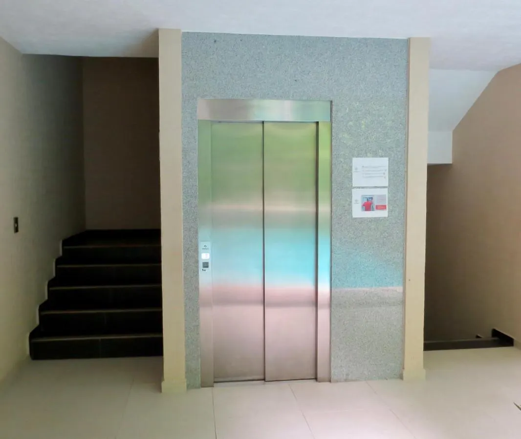 Hotel Palmarena Rooms & Residences - Long Stay Comfort With Parking, Sauna, Gym & Pool - Steps From 5Th Avenue Playa del Carmen