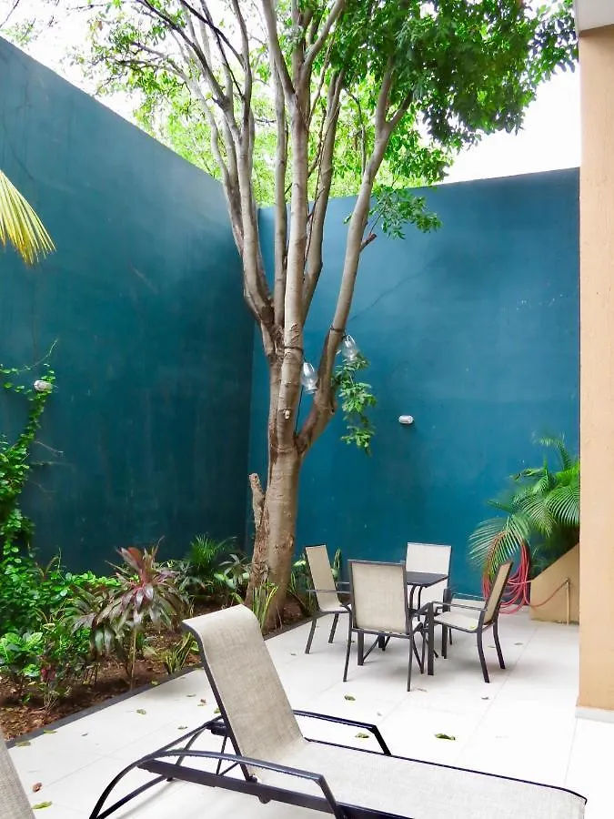 Palmarena Rooms & Residences - Long Stay Comfort With Parking, Sauna, Gym & Pool - Steps From 5Th Avenue Playa del Carmen Hotel