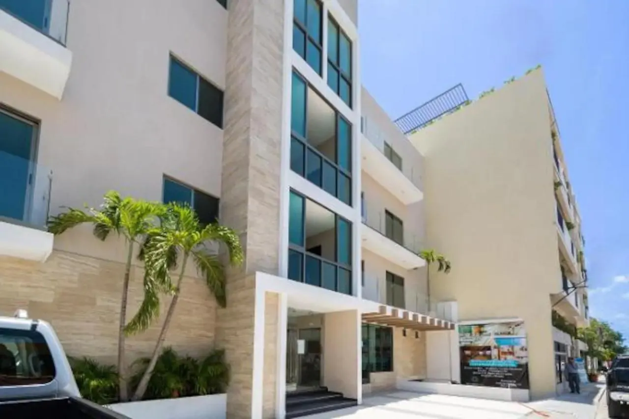 Palmarena Rooms & Residences - Long Stay Comfort With Parking, Sauna, Gym & Pool - Steps From 5Th Avenue Playa del Carmen Mexiko